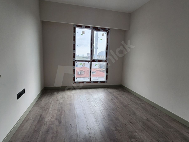 ENES YETERDEN GÜNEŞLİ MEYDANA YAKIN 3+1 SIFIR SİTE İÇİ DAİRE - Görsel 23