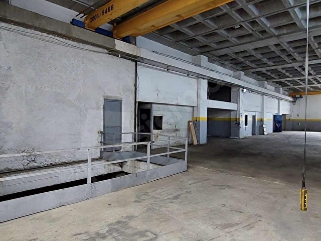 TUNCAY EMLAKtan DUDULLU OSBDE 600m² VİNÇLİ ANTREPO İMALATHANE