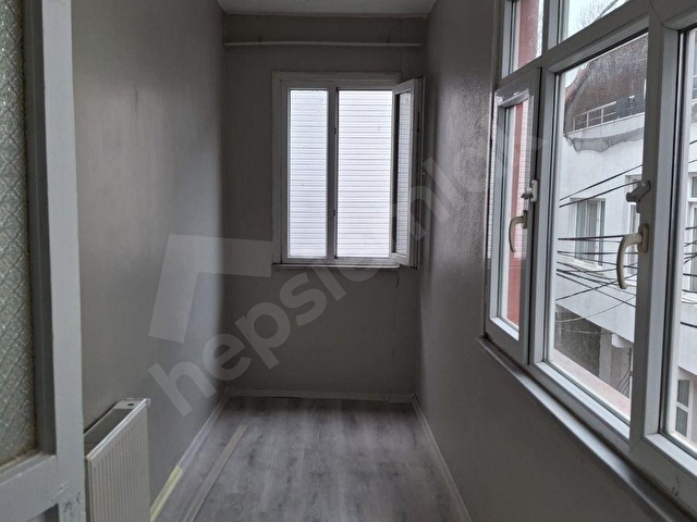 Ortaçeşme de Satılık 100 m2 3*1 Daire - Görsel 8