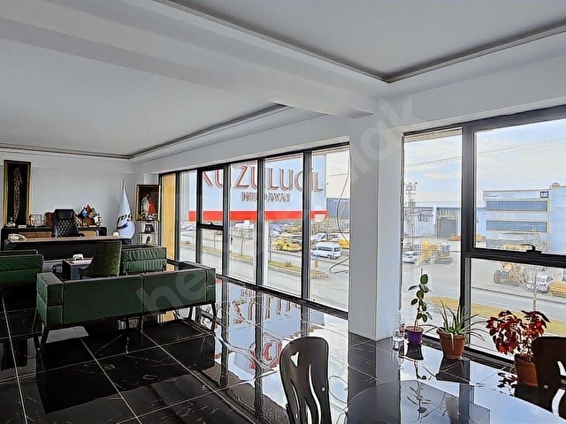 İKON GMDDEN TORTUM YOLU ÜZERİ KİRALIK 3 KATLI MODERN PLAZA - Görsel 13