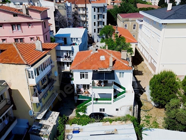 Çanakkale Merkez Değirmenlik Sokakta Satılık 3 Katlı Komple Bina - Görsel 12