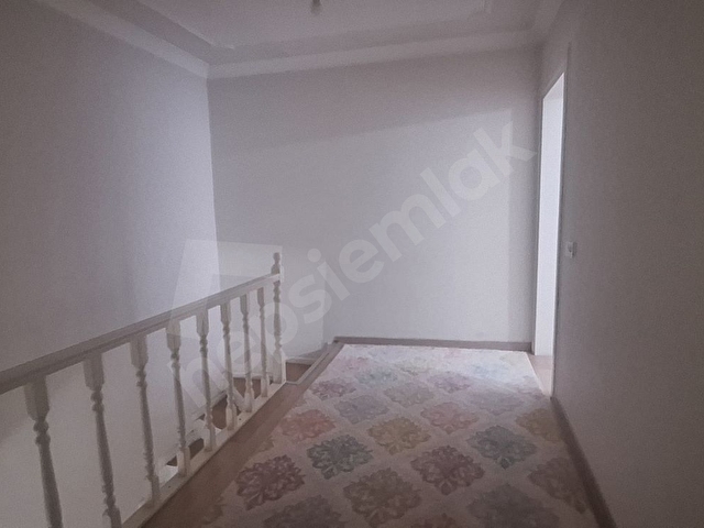 EŞYALI DAİRE 1+1 Dubleks ŞEHİR HASTANESİNE YAKIN YEŞILOVA İZMİT - Görsel 8