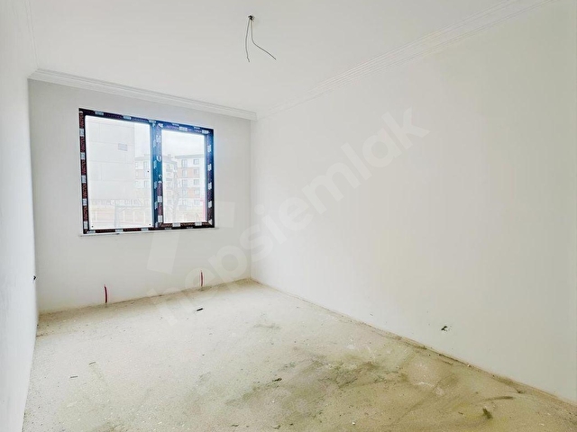 SANCAKTEPE ABDURRAHMANGAZİDE SATILIK GENİŞ 2+1 GİRİŞ KAT!! - Görsel 6