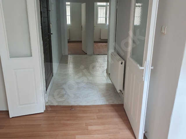 ÇAMÇEŞME PARKINA CADDEYE YAKIN KOMBİLİ 2+1 DAİRE - Görsel 8