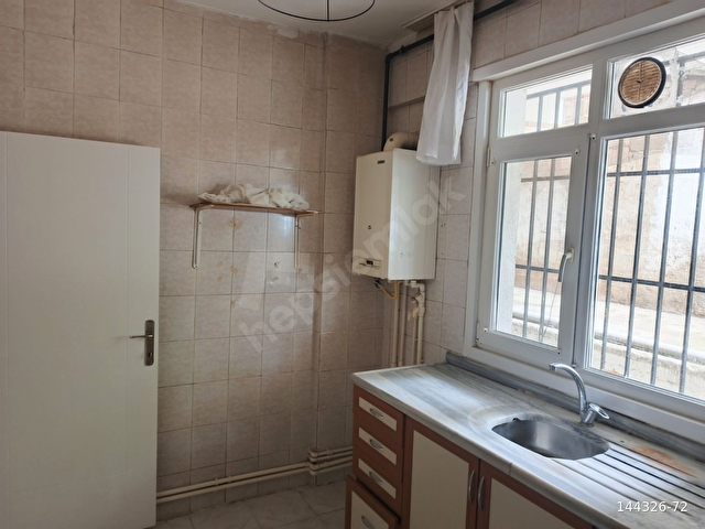 ÇAMÇEŞME PARKINA CADDEYE YAKIN KOMBİLİ 2+1 DAİRE - Görsel 11