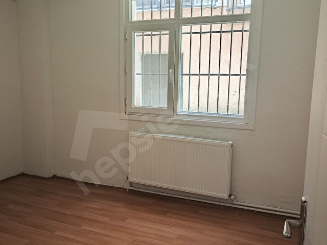 ÇAMÇEŞME PARKINA CADDEYE YAKIN KOMBİLİ 2+1 DAİRE - Görsel 18