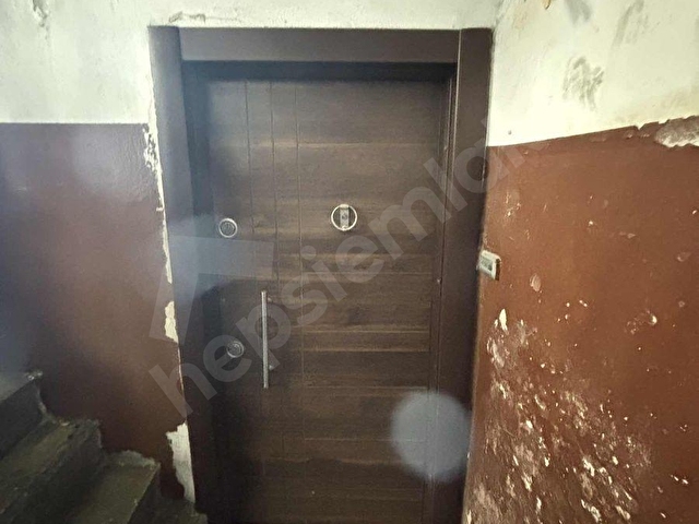 SARI EMLAK TAN ÇAĞLAYAN MEYDANA YAKIN SATILIK DAİRE - Görsel 2