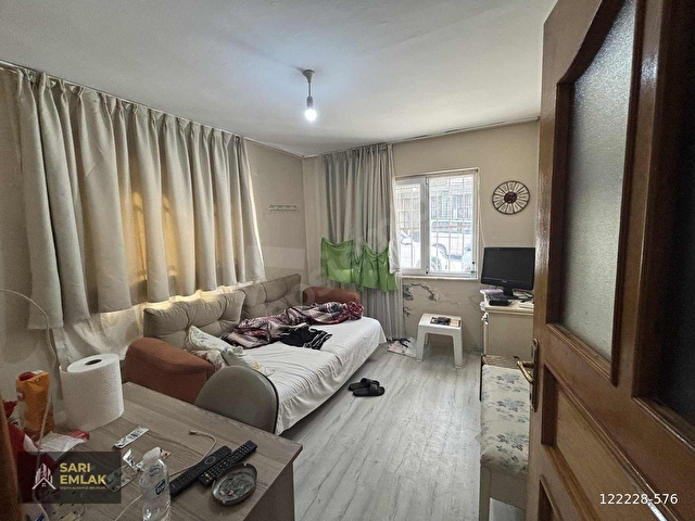 SARI EMLAK TAN ÇAĞLAYAN MEYDANA YAKIN SATILIK DAİRE - Görsel 10