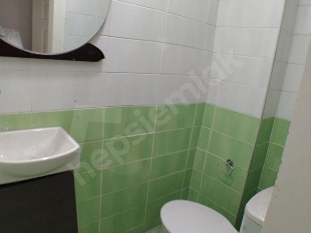 Acıbadem Metro Durağına 200 m WC ve Kapalı Mutfaklı 80 m2 4 m Vitrin Cepheli Satılık Dükkan - Görsel 14