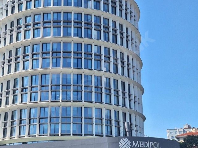Acıbadem Metro Durağına 200 m WC ve Kapalı Mutfaklı 80 m2 4 m Vitrin Cepheli Satılık Dükkan - Görsel 22