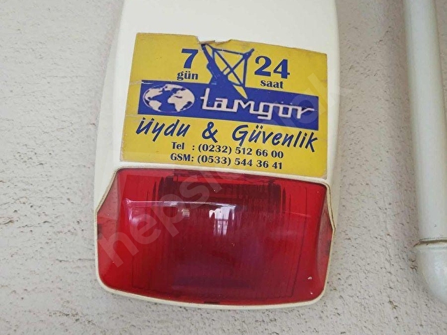 TİRE KURTULUŞ MAH.DE MERKEZİ KONUMDA SATILIK 3+1 DAİRE - Görsel 4