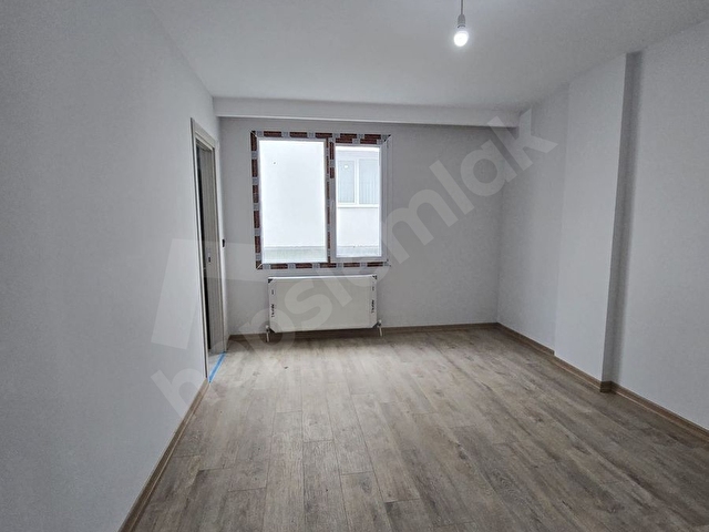BEYLİKDÜZÜ KAVAKLIDA SIFIR LÜKS EVEBEYN BANYOLU 135M2 3+1 DAİRE - Görsel 11