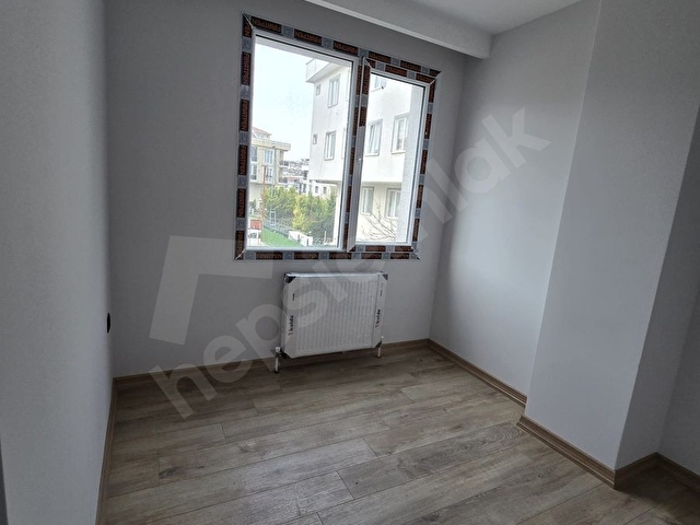 BEYLİKDÜZÜ KAVAKLIDA SIFIR LÜKS EVEBEYN BANYOLU 135M2 3+1 DAİRE - Görsel 10
