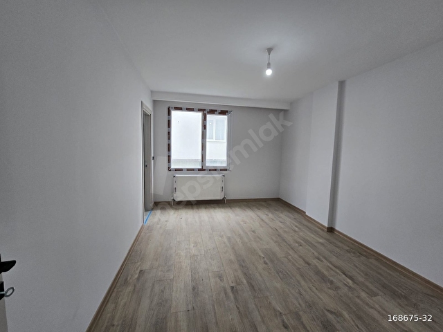 BEYLİKDÜZÜ KAVAKLIDA SIFIR LÜKS EVEBEYN BANYOLU 135M2 3+1 DAİRE - Görsel 9
