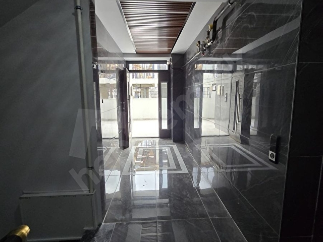 BEYLİKDÜZÜ KAVAKLIDA SIFIR LÜKS EVEBEYN BANYOLU 135M2 3+1 DAİRE - Görsel 14