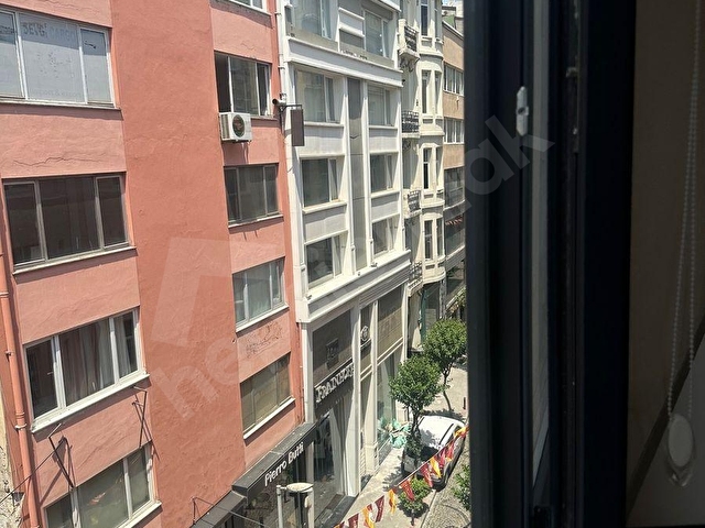 Şişli Hrant Dink sokağında Merkez handa ofis 32 m2 - Görsel 6