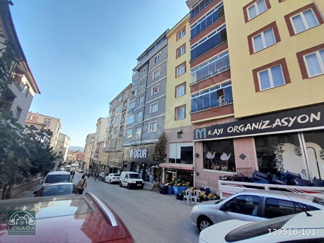 LENADA EMLAKTAN BOZÜYÜK ŞEHİR MERKEZİNDE SATILIK 3+1 DAİRE - Görsel 2