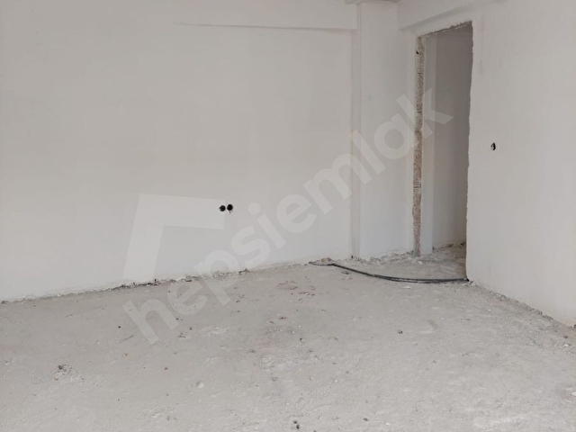 M HASTANE VE FEVZİÇAKMAK METRONUN KARŞISI - Görsel 2