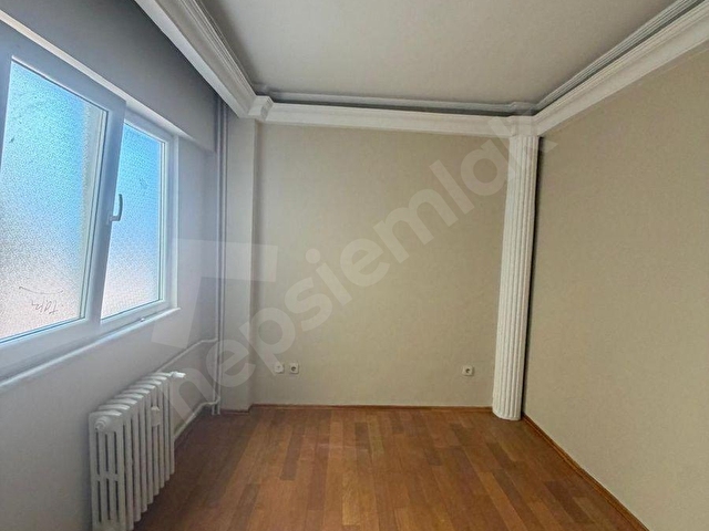 VALİKONAĞI CAD YENİLENMİŞ METROYA YAKIN MUAYENEHANEYE&OFİS 7.KAT - Görsel 17