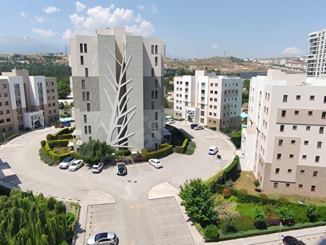 REMAX MODEL DEN SINPAŞ AQUA CITY F1 KULEDE 1+1 EŞYALI KIRALIK DAIRE
