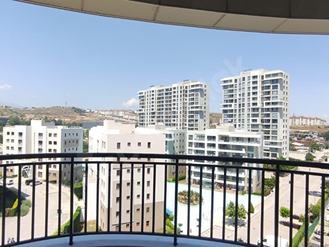 REMAX MODEL DEN SINPAŞ AQUA CITY F1 KULEDE 1+1 EŞYALI KIRALIK DAIRE - Görsel 20
