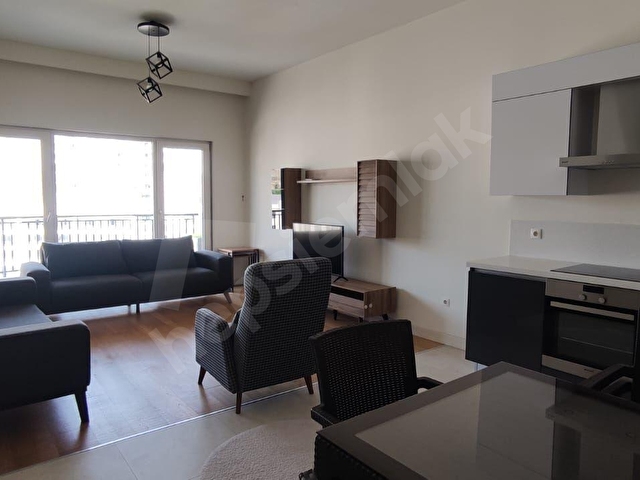 REMAX MODEL DEN SINPAŞ AQUA CITY F1 KULEDE 1+1 EŞYALI KIRALIK DAIRE - Görsel 2