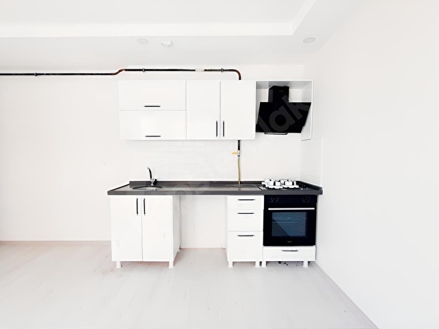 LÜLEBURGAZ ÖZERLER MAH.ÇARŞI YAKINI YATIRIMLIK 1+1 SATILIK DAİRE