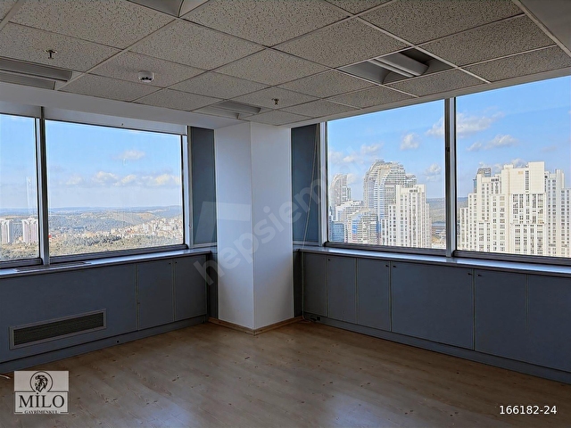 MASLAK METRO ÇIKIŞI 900 M2 FULL DEKORASYONLU TAM KAT OFİS - Görsel 8