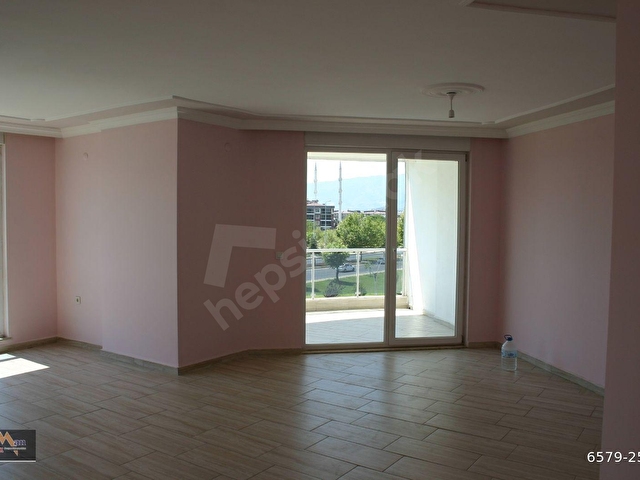 EDREMİT MERKEZDE.  KİRALIK  3.KAT GENİŞ  DAİRE - Görsel 21