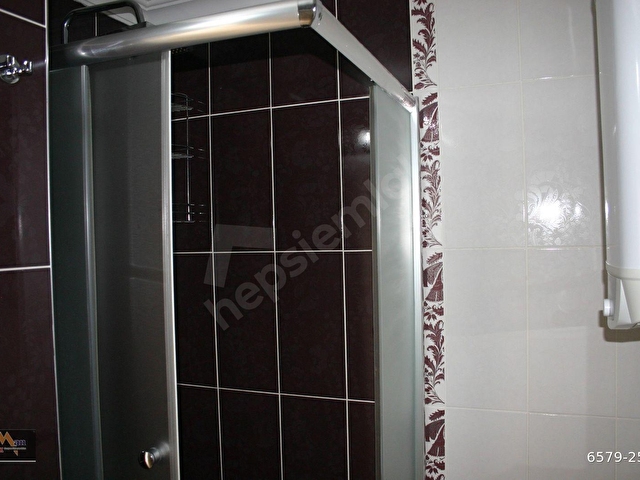 EDREMİT MERKEZDE.  KİRALIK  3.KAT GENİŞ  DAİRE - Görsel 23