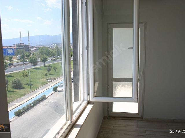 EDREMİT MERKEZDE.  KİRALIK  3.KAT GENİŞ  DAİRE - Görsel 25