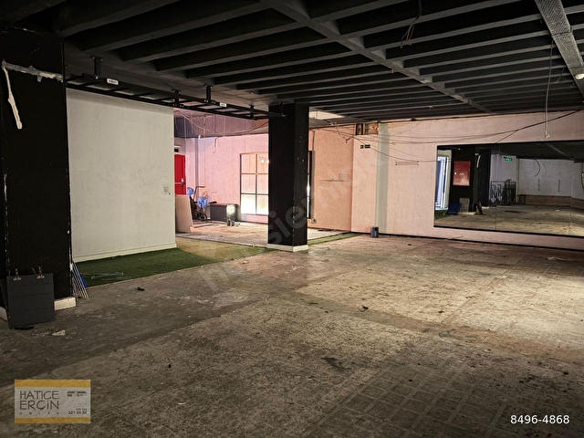 VALİKONAĞI CADDESİNDE 300 M2 KULLANIMLI 3 KATLI DÜKKAN & MAĞAZA - Görsel 14