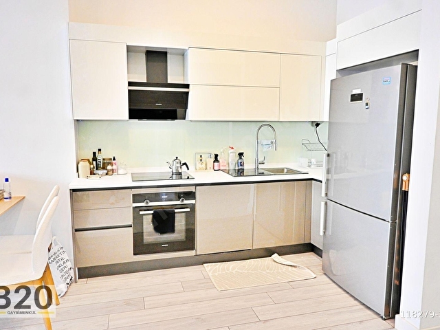 B20 PROPERTY | Marina 24 Deniz Manzaralı Teras Alanlı Eşyalı 1+1 - Görsel 9