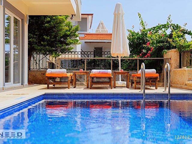 Kalkan Merkezde - Çağdaş Tasarımlı 5 Yatak Odalı Villa - Görsel 29