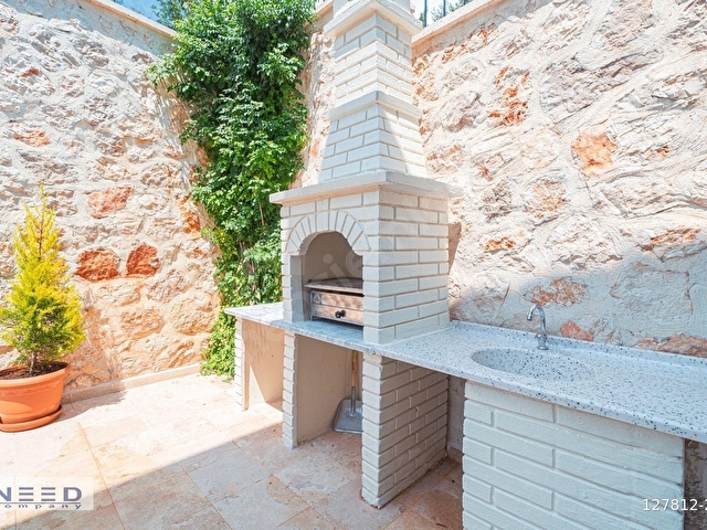 Kalkan Merkezde - Çağdaş Tasarımlı 5 Yatak Odalı Villa - Görsel 22