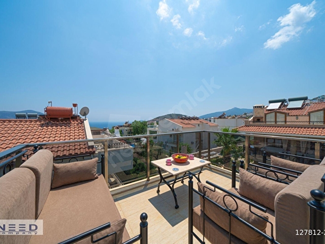 Kalkan Merkezde - Çağdaş Tasarımlı 5 Yatak Odalı Villa - Görsel 17