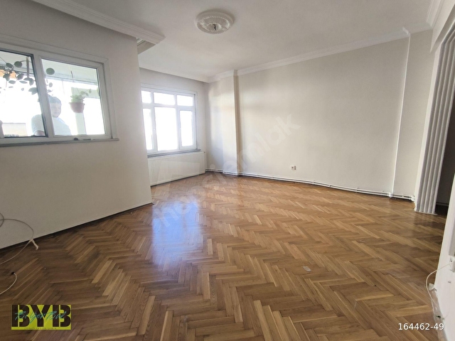 KAĞITHANE CADDEYE YAKIN ARAKAT BALKONLU SATILIK 1,5+1 DAİRE - Görsel 4