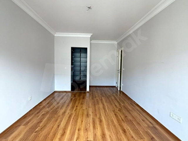 ÇINAR PARK REZİDANSTA 145 M2 KİRALIK 2+1 DAİRE - Görsel 14