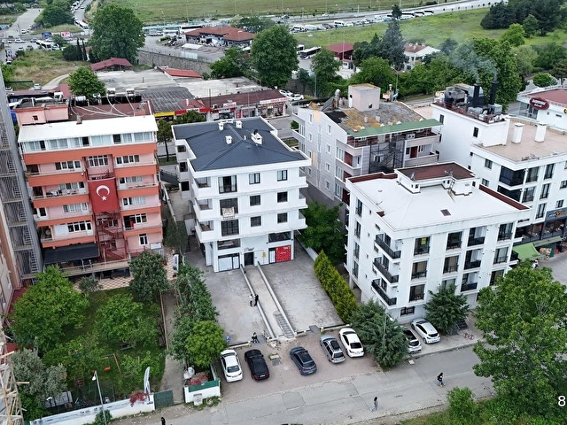 KÖRFEZ MAHALLESİNDE SAHİLE KOMŞU 2+1 DAİRE