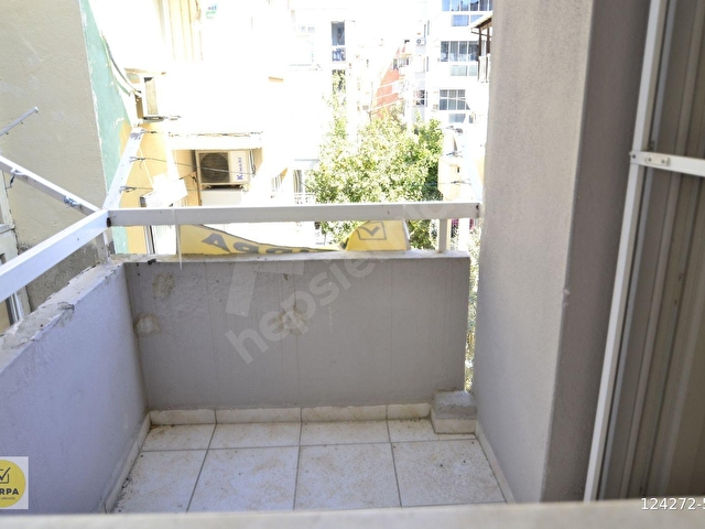 Şirinyerde İzban Yakını, Kapalı Mutfaklı 2+1 Satılık Daire - Görsel 9