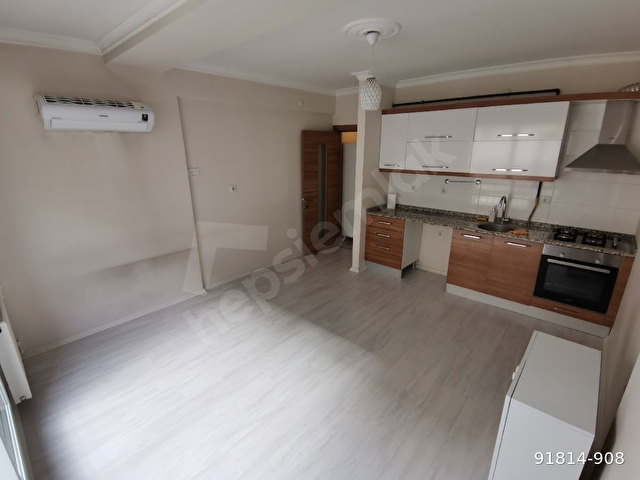 9 EYLÜL EMLAK ŞEMİKLER MERKEZDE ARA KAT BALKONLU 1+1 KİRALİK DAİRE - Görsel 17