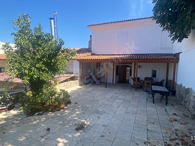 KUŞADASI MERKEZDE 3+1 VİLLA. - Görsel 4