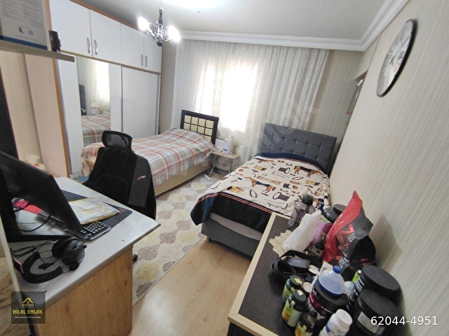 HİLALDEN KARAPÜRÇEKTE 4+1 ARA KAT ASANSÖRLÜ EYÜP CAMİ MEVKİ ÇİFT BANYOLU - Görsel 18