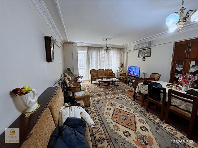 ordu cad. merkezi konumda 3+1 satılık daire - Görsel 2