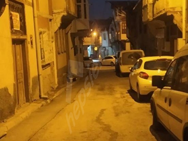 Afyon Bilge Emlak dan Çarşı Merkezde  Satılık Müstakil Ev - Görsel 9