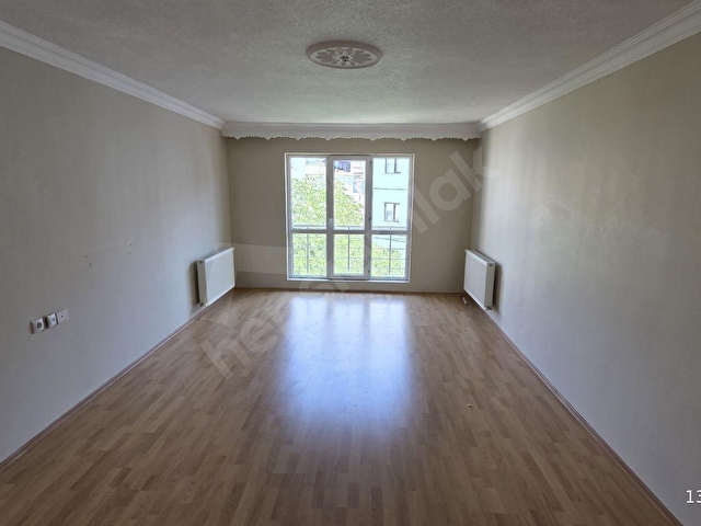 ETİMESGUT İSTASYONDA 3.KAT 3+1/120m2 BAKIMLI KİRALIK DAİRE - Görsel 3