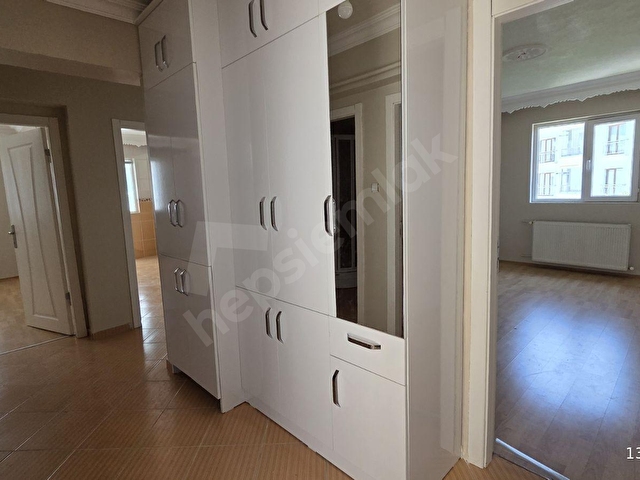 ETİMESGUT İSTASYONDA 3.KAT 3+1/120m2 BAKIMLI KİRALIK DAİRE - Görsel 4