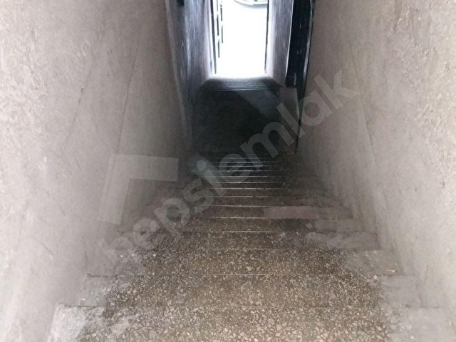 SİTELER KARPUZLU CADDESİ ÜZERİNDE 150 m2. 3.KAT KİRALIK ATÖLYE / İŞ YERİ - KOÇAK MÜLK GAYRİMENKUL - Görsel 5