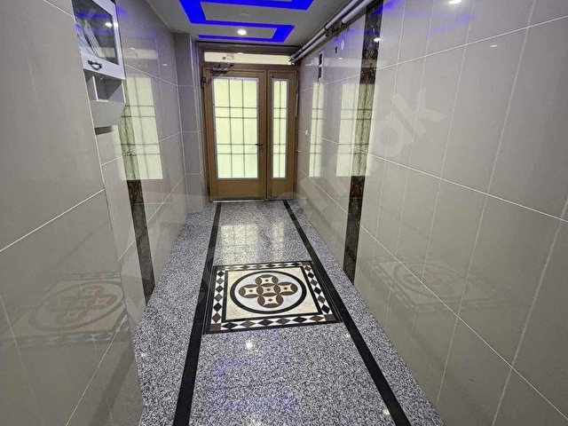 AVCILAR E5 MERKEZ VE SAHİLE YAKIN 2+1 75M2 DÜZ GİRİŞ SATILIK - Görsel 3