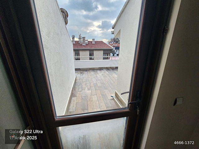 BAHÇELİEVLERDE SATILIK 4+1 DUBLEX TERASLI ,BOŞ,ÖN CEPHE,KOMBİLİ,DEPOLU, - Görsel 16